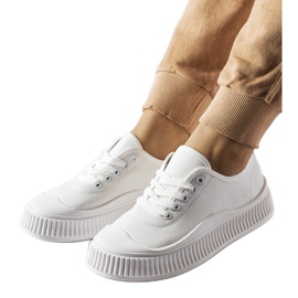 Białe trampki na platformie Collepepe