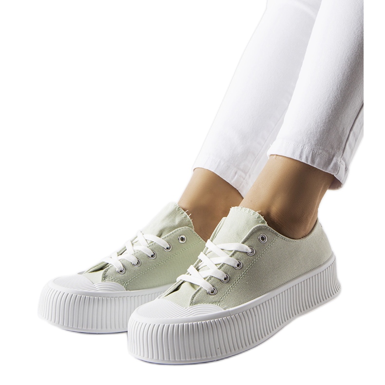 Zielone trampki na grubej platformie Fortunata