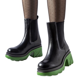 Czarne ocieplane botki zielony słupek Tirano