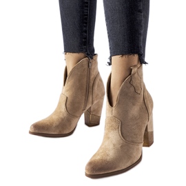 Beżowe wycięte ocieplane kowbojki Brunilde beżowy