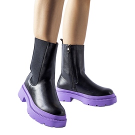 Czarne botki na fioletowej podeszwie Garden