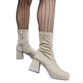 Beżowe botki na słupku Haven beżowy