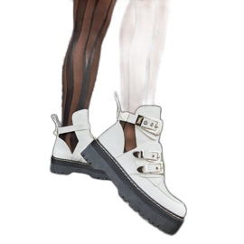 Białe botki na platformie Lograto