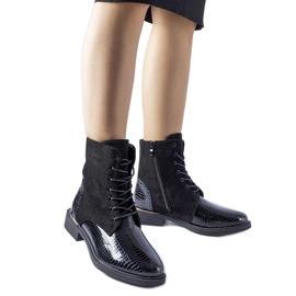 Czarne lakierowane ocieplane botki Rosetta