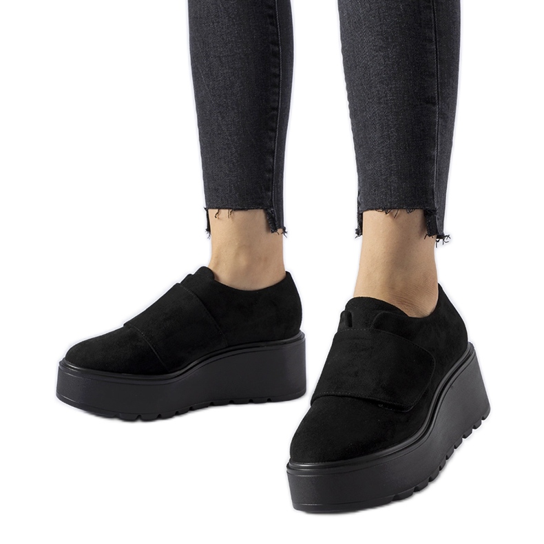 Czarne półbuty na platformie Pallet