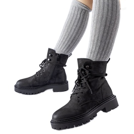 Czarne płaskie trapery z protektorem Brattle