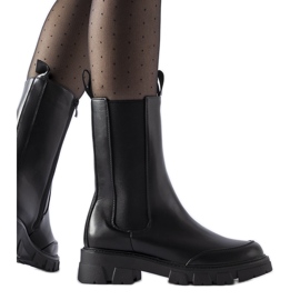 Czarne masywne ocieplane botki Morbello