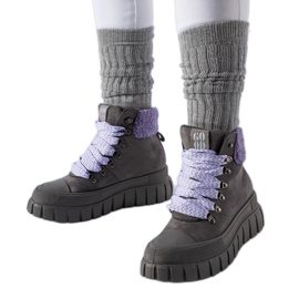Szare botki z fioletowymi akcentami Roanoke