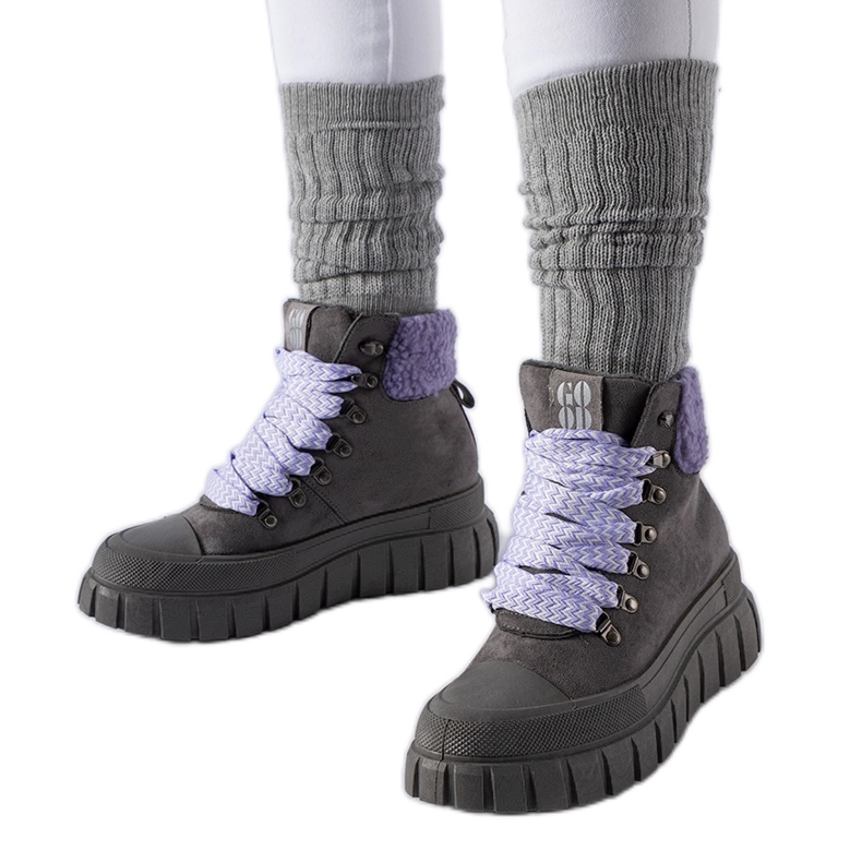 Szare botki z fioletowymi akcentami Roanoke