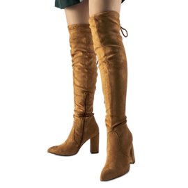 Brązowe ocieplane kozaki na słupku Spencer