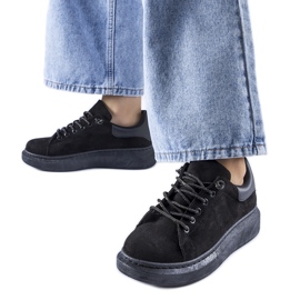 Czarne sneakersy na platformie Cipriano