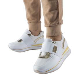 Białe wsuwane sneakersy na platformie Sages