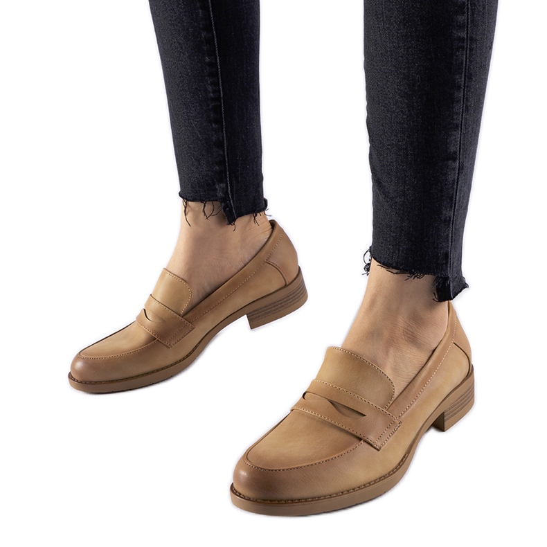 Beżowe eleganckie mokasyny Beaufort beżowy