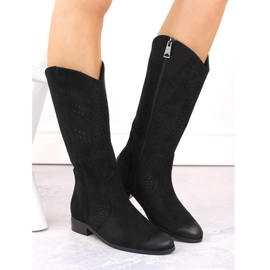 Zamszowe kozaki ażurowe Vinceza W JAN264A czarne