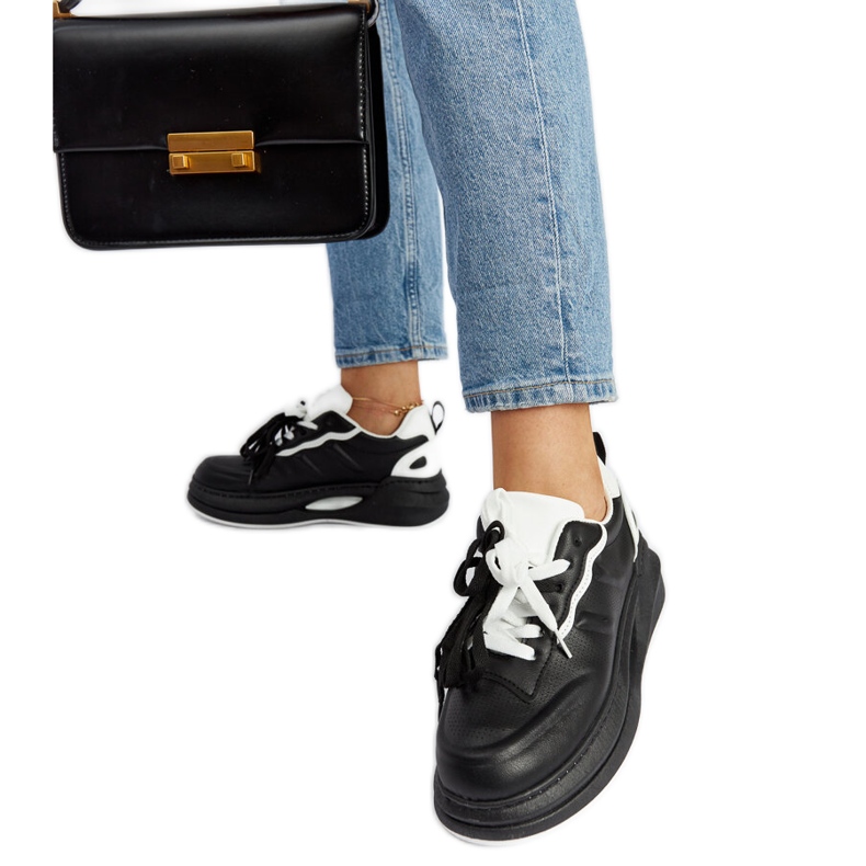 Czarno-białe sneakersy Galdino czarne