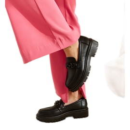 Czarne mokasyny z klamerką Lyle