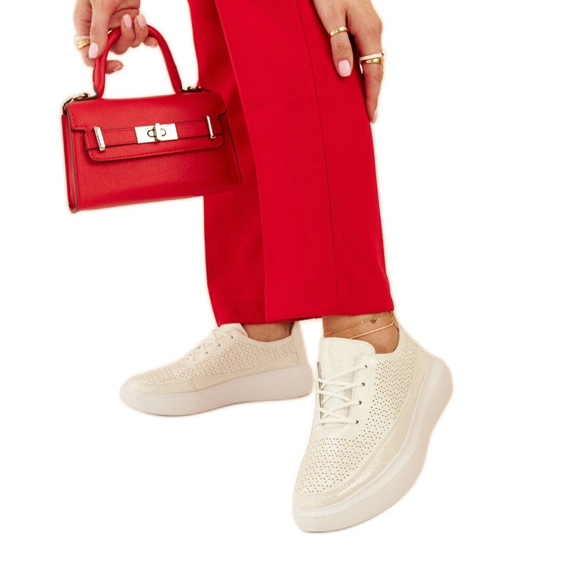 Srebrne sneakersy na platformie Lori srebrny