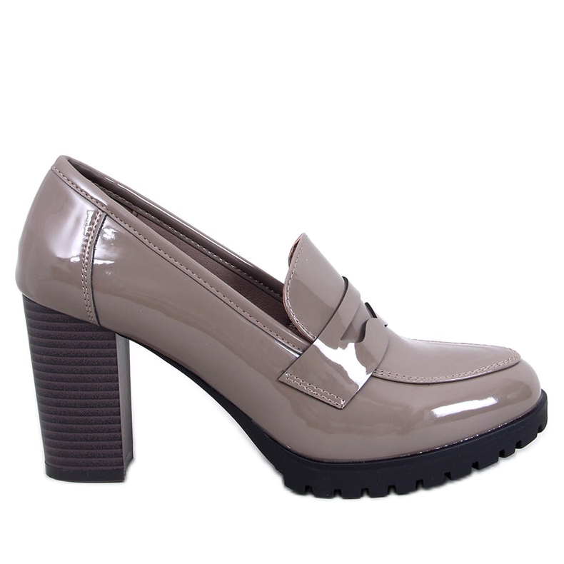 Mokasyny lakierowane na obcasie Jeffis Khaki beżowy