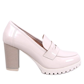 Mokasyny lakierowane na obcasie Jeffis Beige beżowy