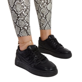 Czarne sneakersy na platformie Mentha