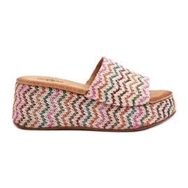 Damskie Klapki Na Koturnie Białe Vanarila