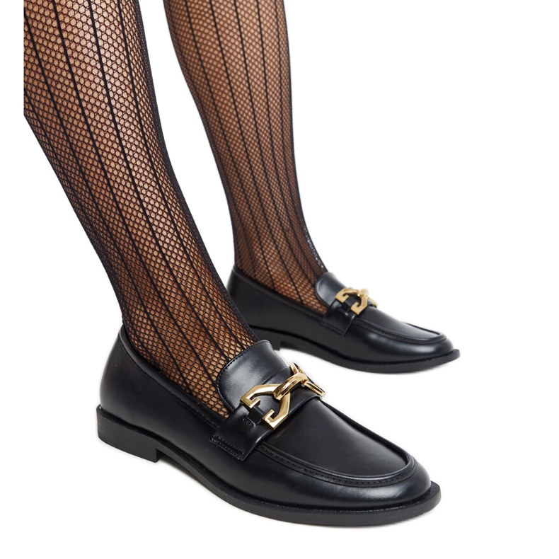 Czarne mokasyny z klamerką Lea
