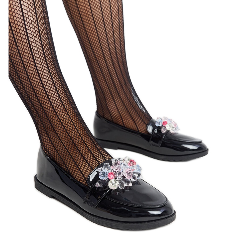 Czarne lakierowane mokasyny z kryształami Mirela