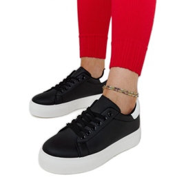 Czarne sneakersy na grubej podeszwie Ruta