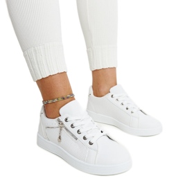 Białe buty sportowe zdobione perforacją Chiusi