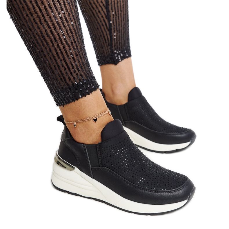 Czarne sneakersy na koturnie z cyrkoniami Ashleey