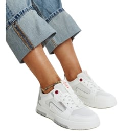 Białe sneakersy damskie Cross Jeans