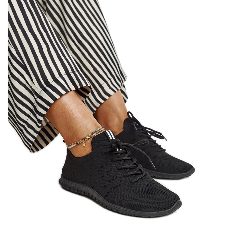 Czarne sneakersy sportowe Shukornia