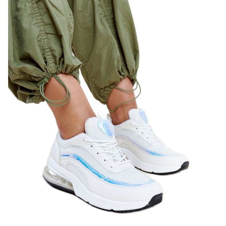 Białe sneakersy z hologramem Jelka