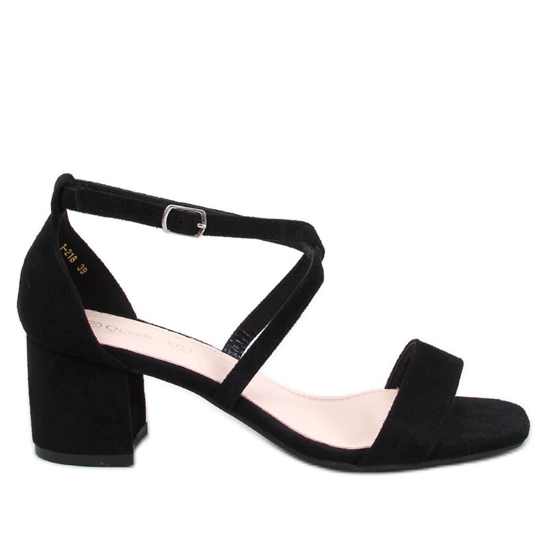 Sandałki na niskim obcasie Derich Black czarne