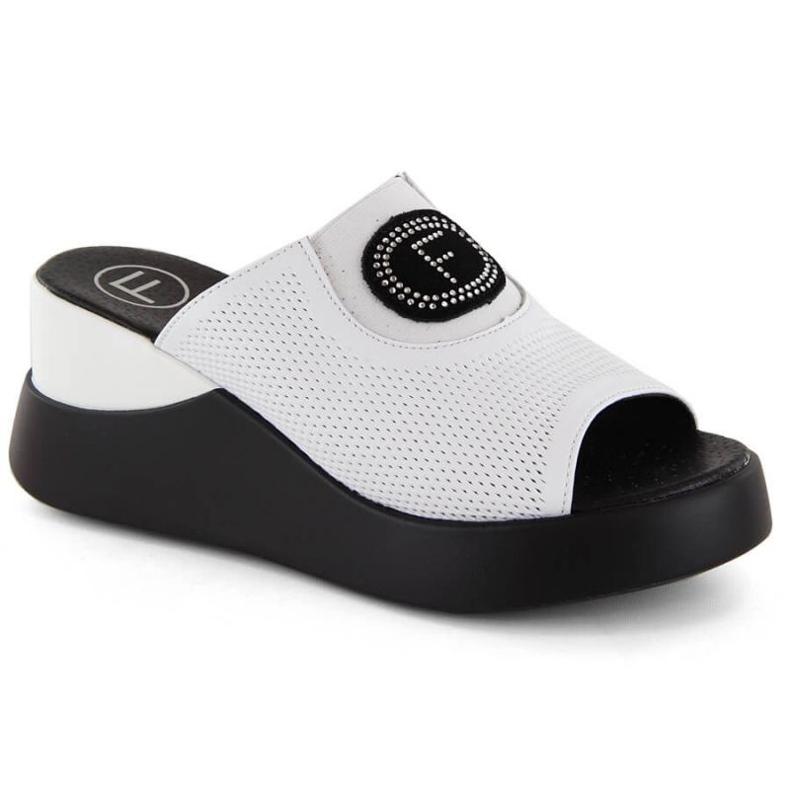 Skórzane klapki na koturnie ażurowe Filippo W PAW532B białe