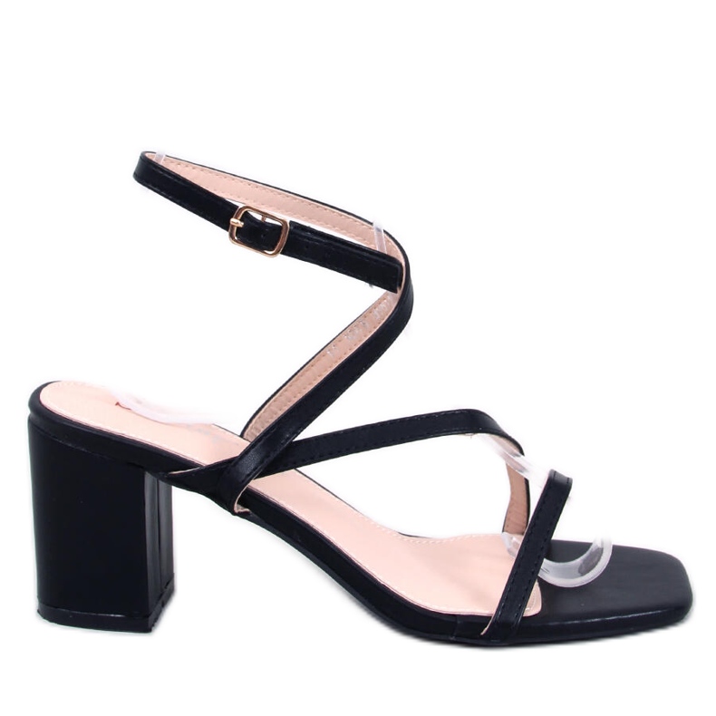 Sandałki na obcasie Theresa Black czarne