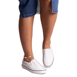 Białe błyszczące tenisówki Sheliana