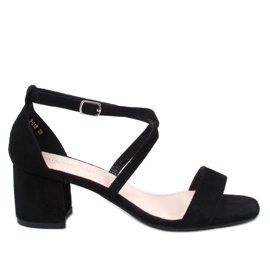 Sandałki na niskim obcasie Derich Black czarne