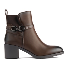 Brązowe botki damskie na słupku