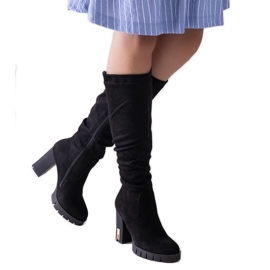 Czarne ocieplane kozaki na słupku Ashiva