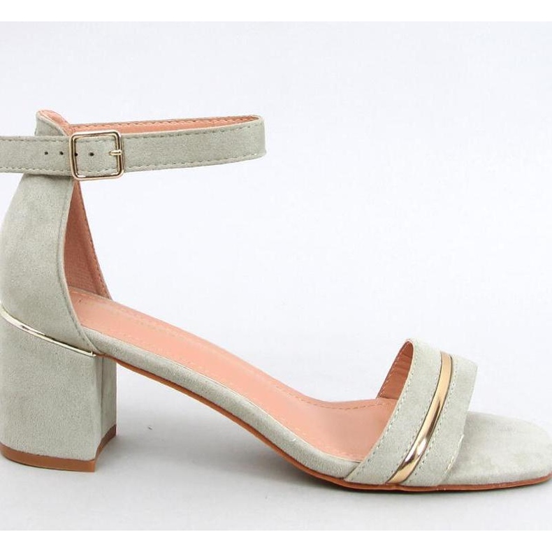 Sandałki na niskim obcasie Green zielone