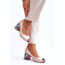 Czółenka Model Lewski Shoes 2608/K Beige Perła - Step in style beżowy