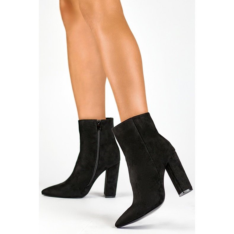 Botki Model D7959B Black - PRIMO czarne