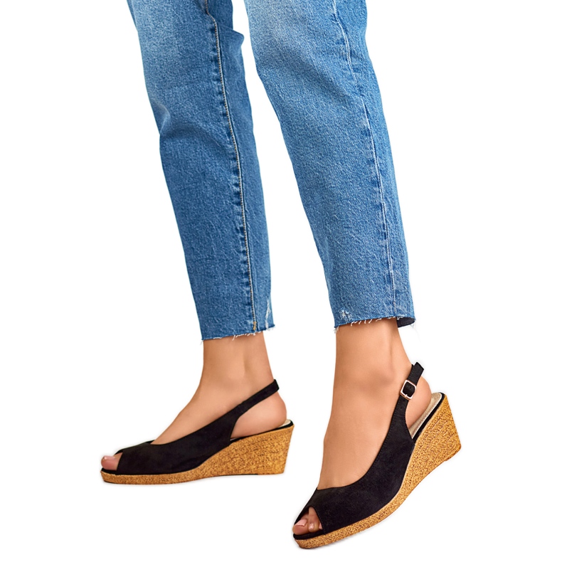 Sandały damskie na Koturnie GD-FL653B czarne