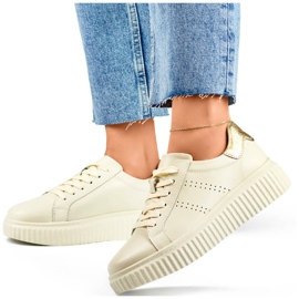 Skórzane półbuty damskie sportowe na platformie beżowe GD-RS2007BE beżowy