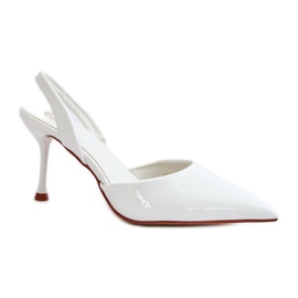 Szpilki Model  SQC-128 White białe