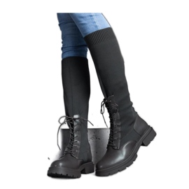 Zielone wsuwane kozaki z materiałową elastyczną cholewką Luana - Solea