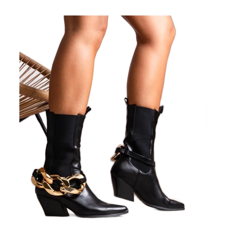 Czarne wsuwane kowbojki z łańcuchem