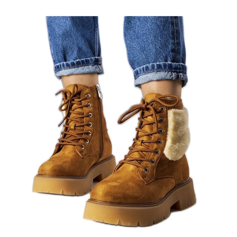 Brązowe ocieplane botki z futerkiem