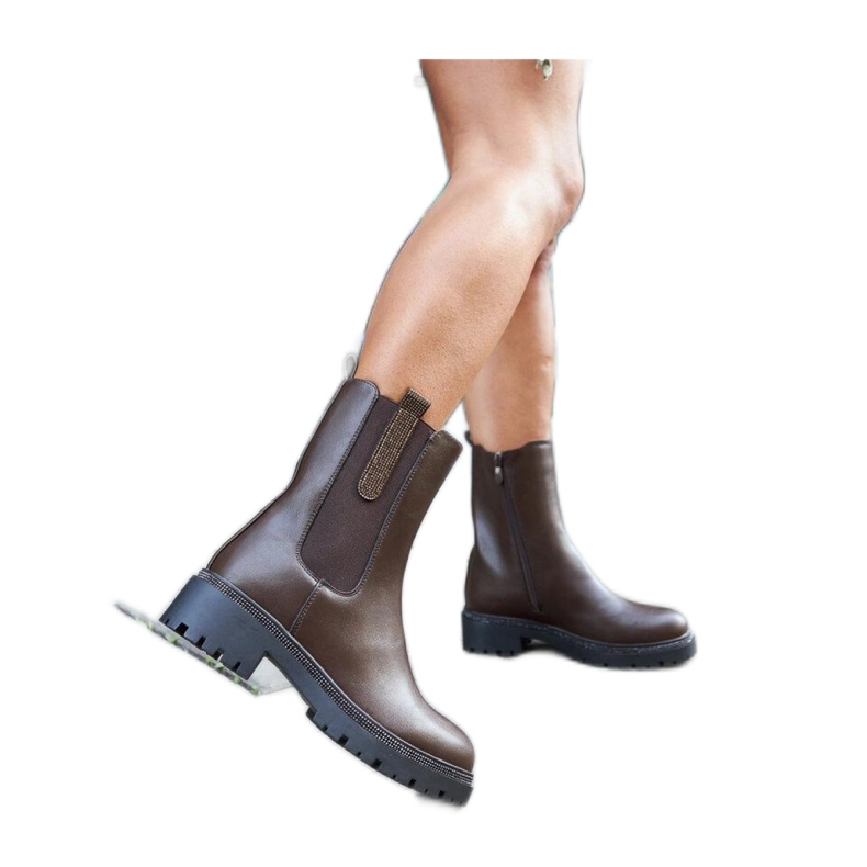 Brązowe wysokie botki zdobione cyrkoniami